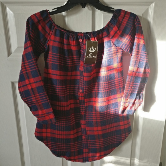 Off-the-Shoulder Plaid Blouse - Picture 1 of 4